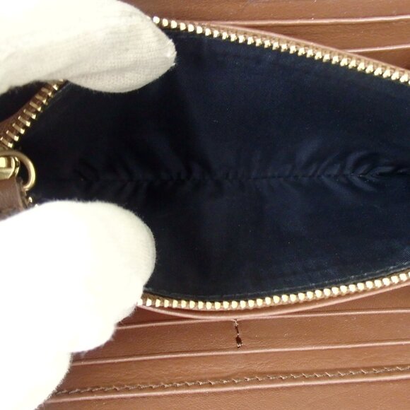 Authentic BURBERRY Nova Check Wallets leather [Used] - Picture 6 of 6